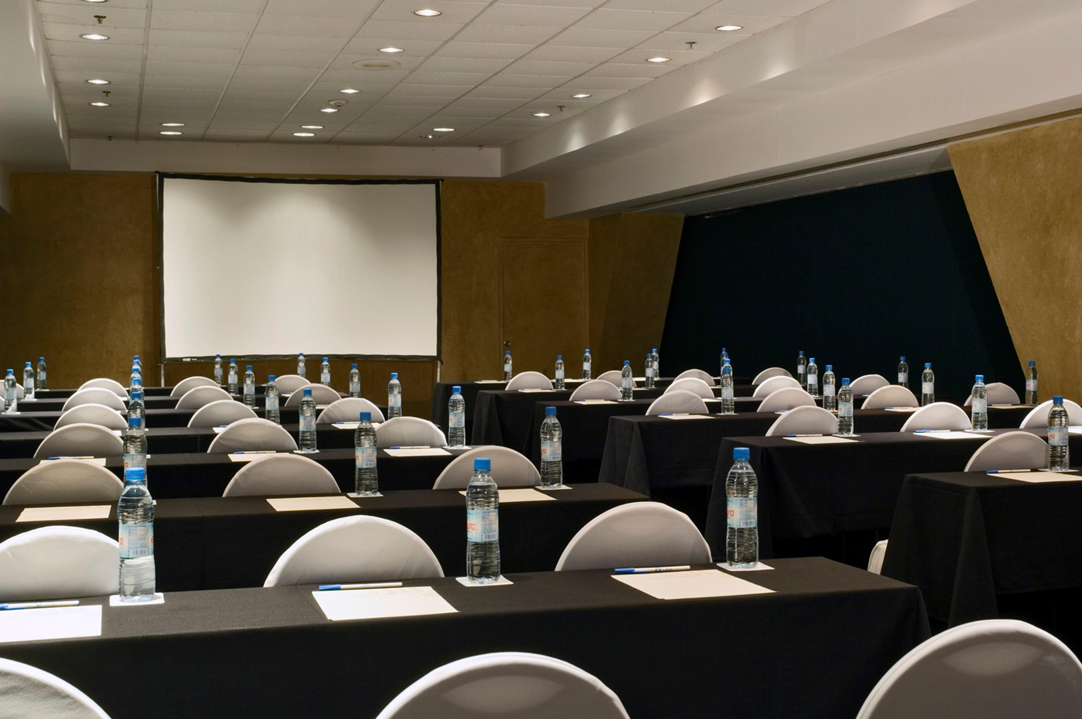 Grand Oasis Cancún Kültér fotó Meeting room